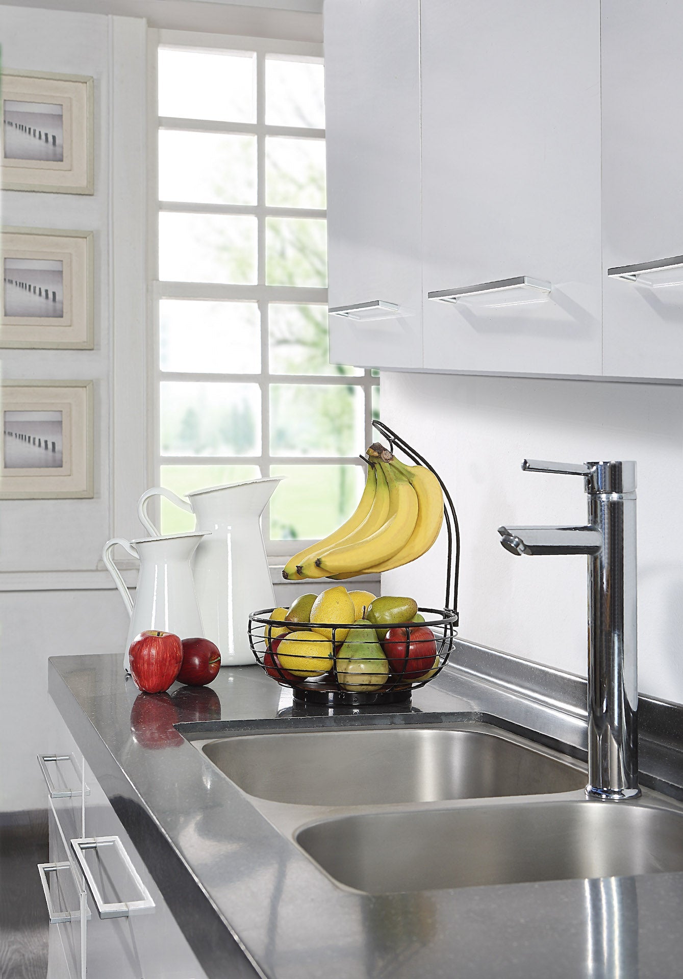 Classic Tabletop Wire Banana Fruit Basket Bowl Stand